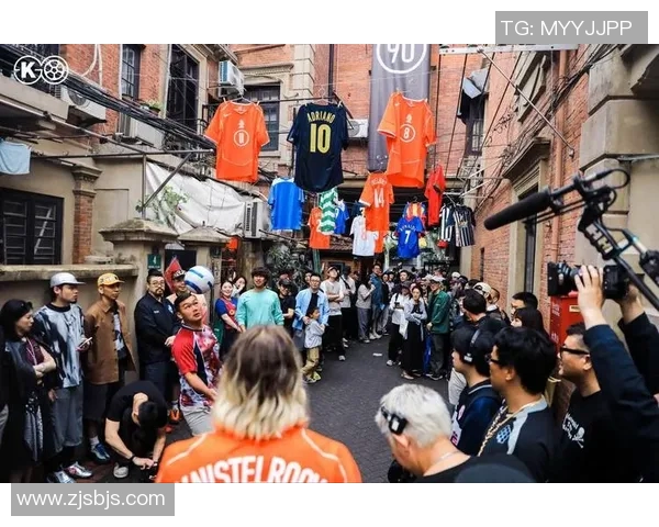 足球明星们的奇特广告创意与背后的幽默故事揭秘