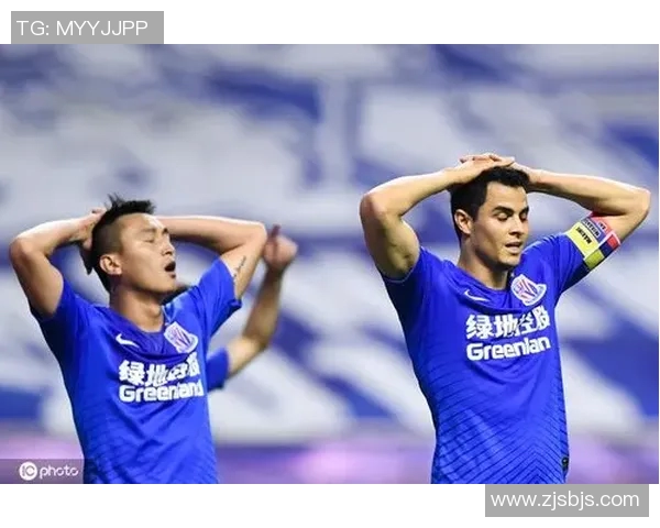 足球明星搞怪瞬间大集合趣味照片盘点让你捧腹大笑